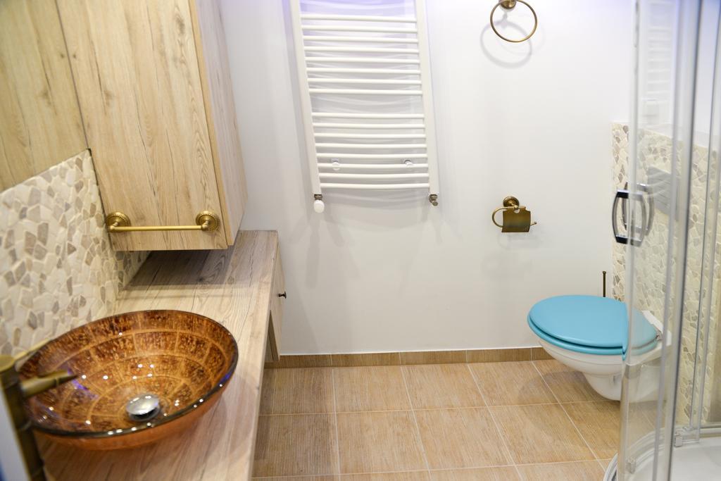 In The Attic Unikatowe Apartmenty By Stayly شتشيتسين المظهر الخارجي الصورة