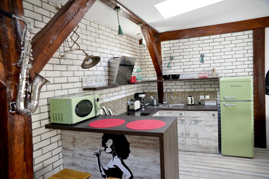 In The Attic Unikatowe Apartmenty By Stayly شتشيتسين المظهر الخارجي الصورة