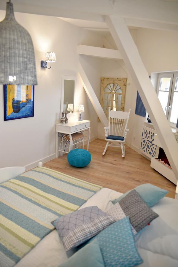 In The Attic Unikatowe Apartmenty By Stayly شتشيتسين المظهر الخارجي الصورة