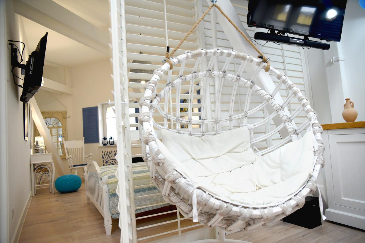 In The Attic Unikatowe Apartmenty By Stayly شتشيتسين المظهر الخارجي الصورة