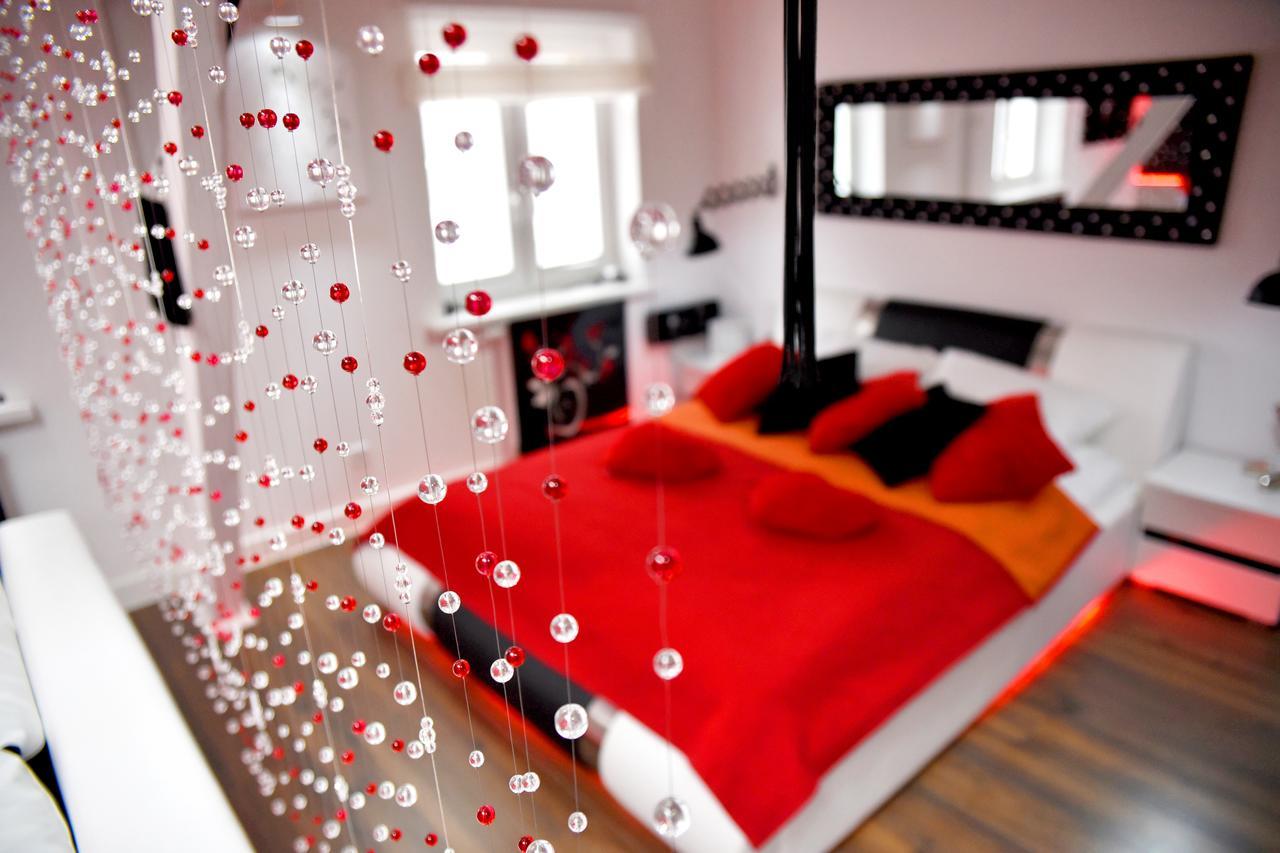 In The Attic Unikatowe Apartmenty By Stayly شتشيتسين المظهر الخارجي الصورة